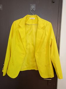 Stylish yellow Satin-silk Blend Blazer