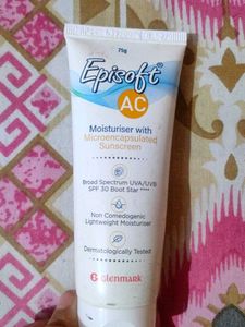 episoft Ac moisturizer with microencapsulated Suns