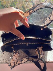 Chic Black Faux Leather Handbag