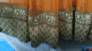 ORANGE GOWN