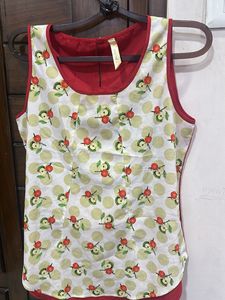 Cute Apple Print Sleeveless Top