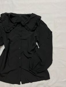Chic Black Ruffled Collar Blouse