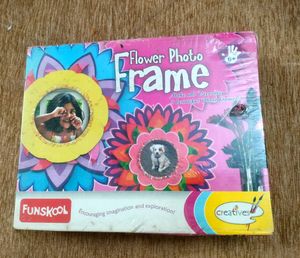 Funskool Flower Photo Frame Kit
