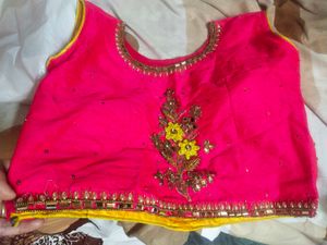 Beautiful Crop Top In Two Colour Pink Nd Yellow
