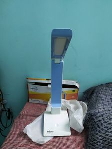 Wipro Symphony Rechargeable Led Table Lamp
