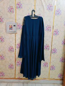 🇳🇿💫🎀Elegant Teal Blue Gown with Golden Stripes