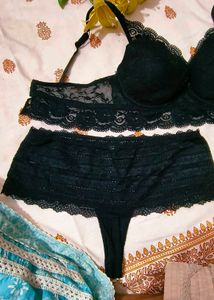 Very Beautiful N Sexy Brallete With Brief
