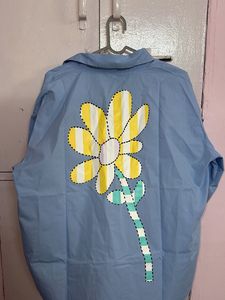 Cute Blue Flower Print Oversized Shirt 🌻