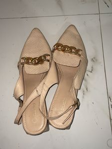 Stylish Nude Slingback Heels with Gold Chain