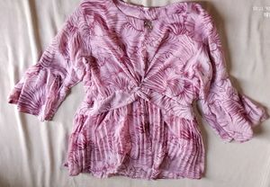 Boho Floral Print Twist Front Top