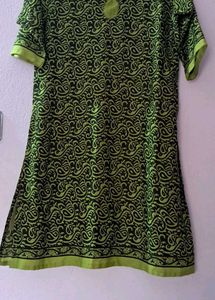 Green&amp;black Kurta set(kurti, pant, duppata)