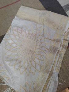 Elegant White &amp; Gold Dupatta