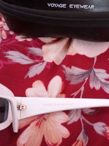 Voyage UV Protected Rectangle Sunglasses Unisex