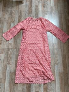 Pink dress