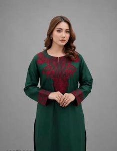 Elegant Emerald Green Embroidered Kurta set