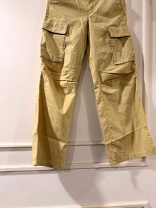 H&amp;M Beige Cotton Pants