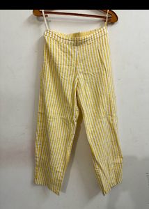 SAAKI cotton Kurta-pant Set.