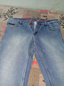 Attractive Jeans 36'