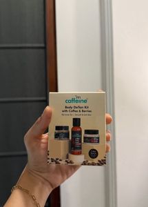 M Caffeine Body DeTan Kit