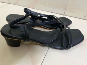 Stylish Black Strappy Flat Sandals