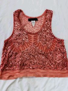 Surkh Sitara Top