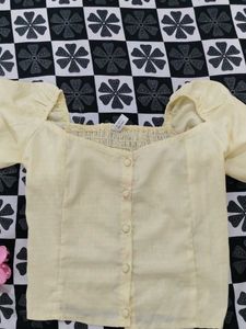 Chic Yellow Puff Sleeve Top