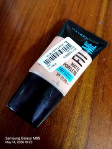 Maybelline Fit Me Matte Poreless Foundation