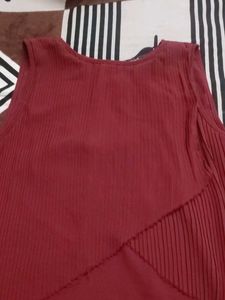 Chic Burgundy Layered Tunic Top