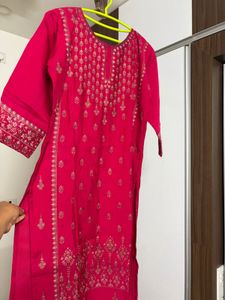 Vibrant Pink Embroidered Kurta