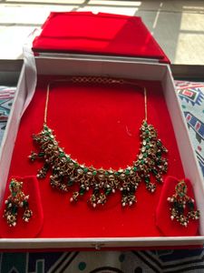 Elegant Green polki ,pearl, gold Necklace Set