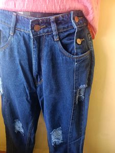 Side Button Trendy Jeans