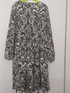 Stylish Printed V-Neck Dress