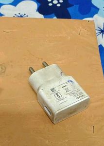 2x Mobile Phone Chargers
