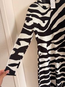 Zebra Print Long Sleeve Midi Dress