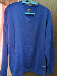Men's Blue V-Neck Sweater