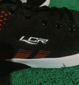 LCR Men's Casual Shoes. Like New. Good Condition