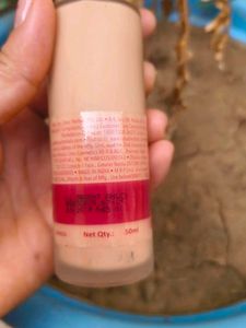 Lotus Nutraglow Daily Tinted Moisturiser SPF 25