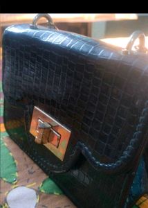 Chic Black Croc Embossed Clutch with Pearl Handle
