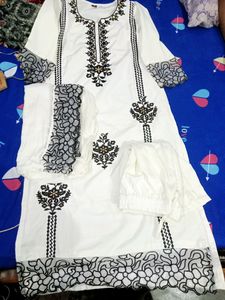 Organza Detailing Kurta Set