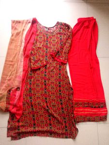 Printed Kurta Set with Palazzo & Dupatta