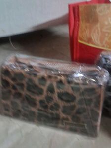 Leopard Print Clutches (Set of 1)