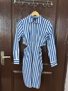 GAP Striped Cut-Out Dress