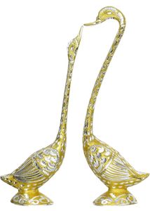 Elegant Swan Decor Set