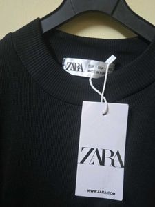Solid Black Fitted Top