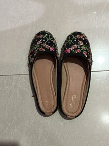 Kiana Black Embroidered Bellies Size UK4