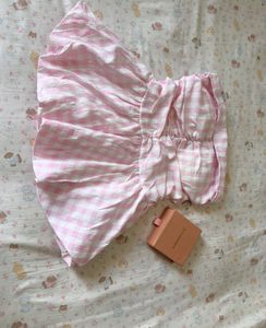 Cute Pink Gingham Puff top