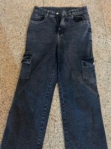Stylish Washed Black Cargo Jeans