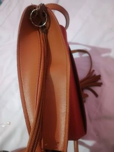 Brown 🤎 Sling Bag🎇