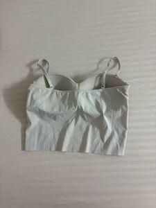 Comfortable top with built in bra