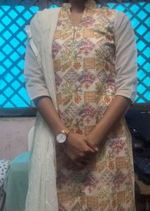 Elegant Embroidered Kurta set